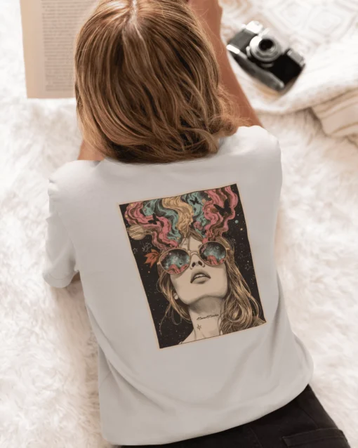 PsyAura Women’s Back Print Classic T-Shirt Grey Melange Women Modeled